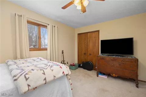 1115 Kay Dr, Lorain, OH 44053 photo 36