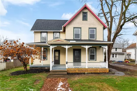 710 N Avenue Ave NE, Massillon, OH 44646