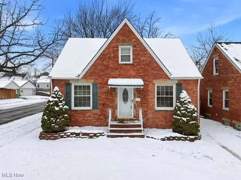5140 E 117th St, Garfield Heights, OH 44125