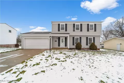 1920 David Ave, Parma, OH 44134