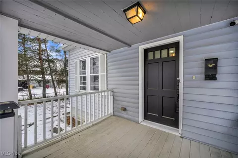 Exterior - 412 Jefferson St, Elyria, OH 44035 photo 3 of 11