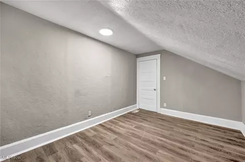 Bedroom - 412 Jefferson St, Elyria, OH 44035 photo 4 of 8