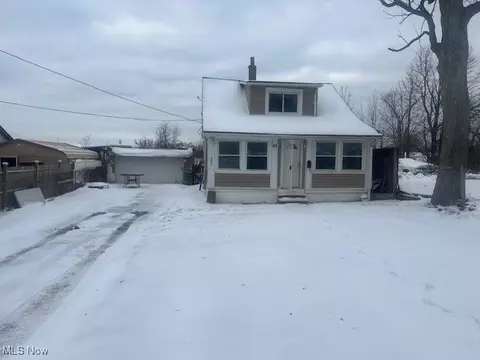 4226 E 160th St, Cleveland, OH 44128