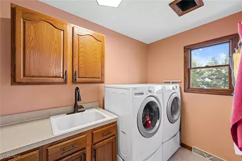 496 Still Water Blvd, Elyria, OH 44035 photo 16