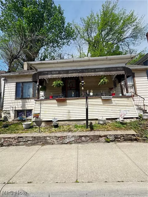 836 Main St, Bridgeport, OH 43912