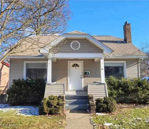 176 N Main St, Rittman, OH 44270