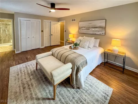 Bedroom - 1424 Turnberry Dr, Boardman, OH 44512 photo 6 of 10