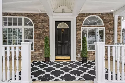 Exterior - 244 Shields Rd, Boardman, OH 44512 photo 2 of 5