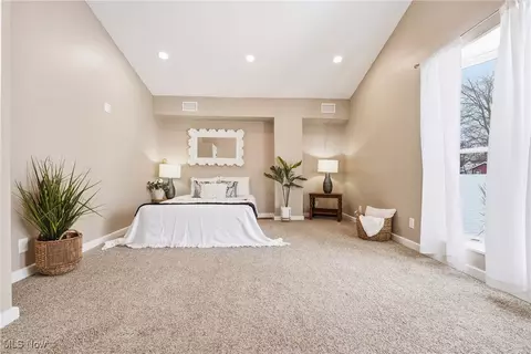 Bedroom - 244 Shields Rd, Boardman, OH 44512 photo 1 of 6