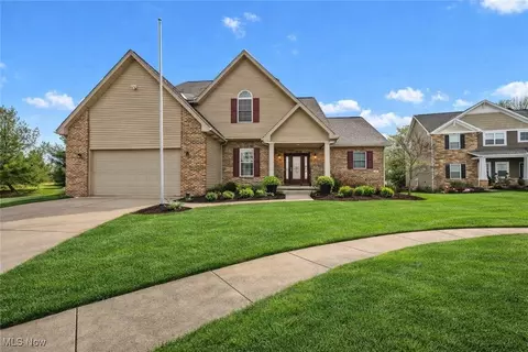 340 Granger Dr, Lagrange, OH 44050