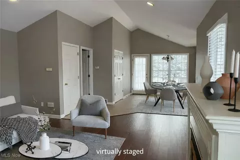 Living - 7900 Walnut St #25, Boardman, OH 44512 photo 1 of 4