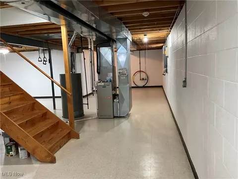 Entry Way - 7900 Walnut St #25, Boardman, OH 44512 photo 1 of 1