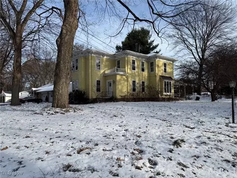 1050 Jennings Ave, Salem, OH 44460