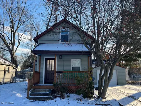 250 W Oak St, Kent, OH 44240