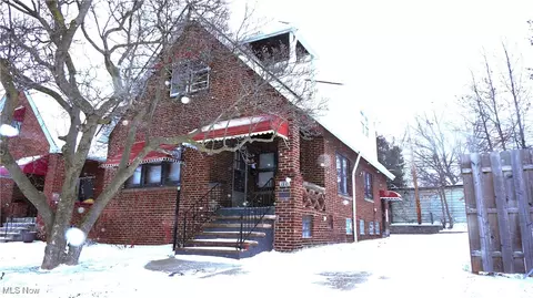 895 899 Rondel Rd, Cleveland, OH 44110