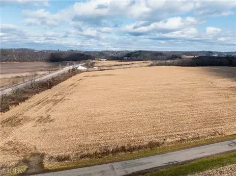 Eddleblute Road, Frazeysburg, OH 43822