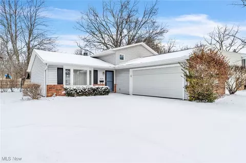 32596 Belle Rd, Avon Lake, OH 44012