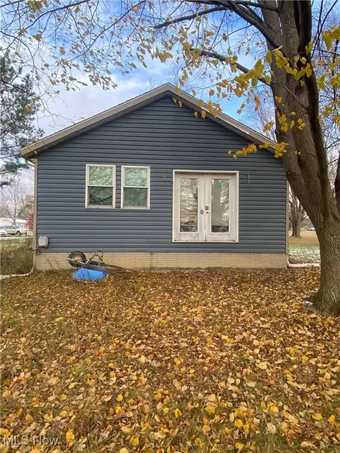 131 Walleye Ct, Lagrange, OH 44050 photo 4