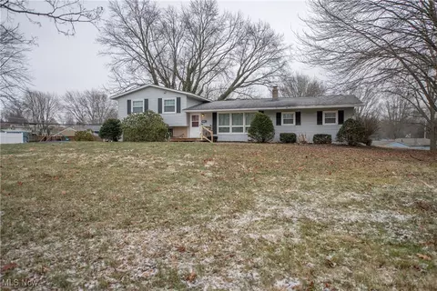 7180 Woodell Ave NE, Canton, OH 44721
