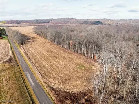 Eddleblute Road, Frazeysburg, OH 43822