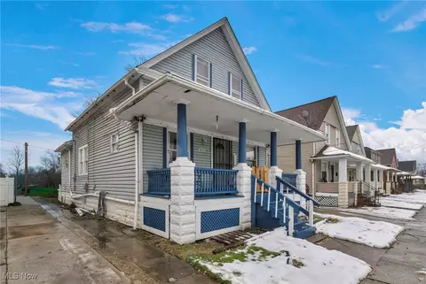 4301 Hodgson Ave, Cleveland, OH 44109
