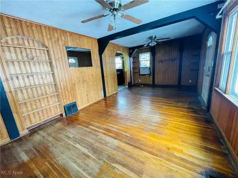 3212 12th St NW, Canton, OH 44708 photo 3
