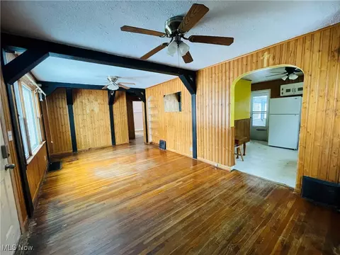 3212 12th St NW, Canton, OH 44708 photo 2