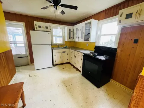 3212 12th St NW, Canton, OH 44708 photo 6
