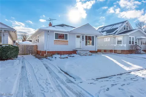14205 Highlandview Ave, Cleveland, OH 44135