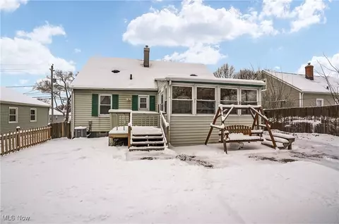 Exterior - 523 Evans Ave, Akron, OH 44310 photo 5 of 7