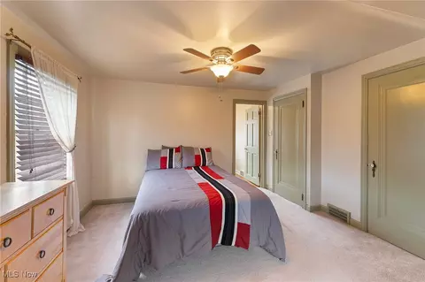276 S Cadillac Dr, Boardman, OH 44512 photo 11
