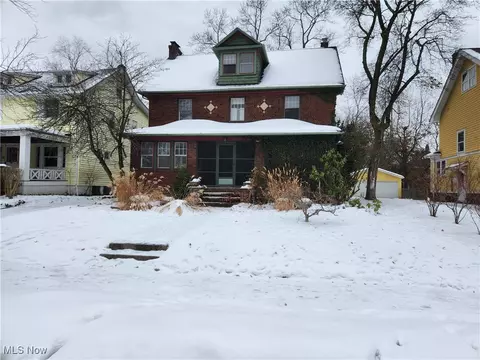1494 Maple Rd, Cleveland, OH 44121
