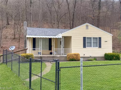 2341 Hardins Run Rd, New Cumberland, WV 26047