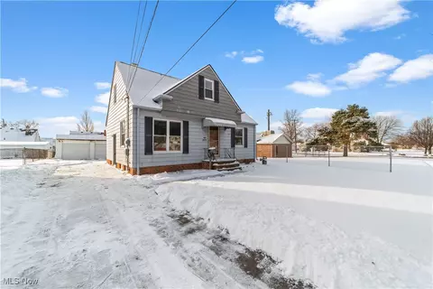 16379 Hummel Rd, Brook Park, OH 44142