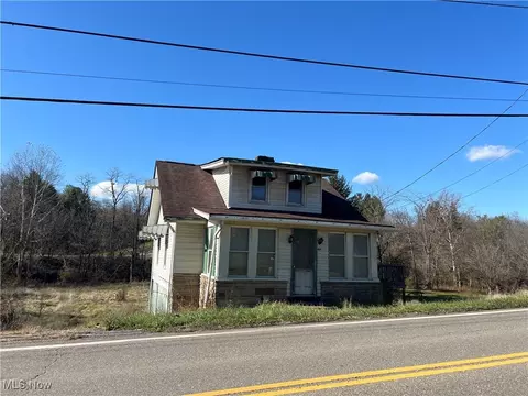 69680 Main St, Saint Clairsville, OH 43950