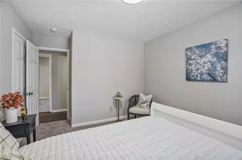 Bedroom - 9864 Green Dr, Windham, OH 44288 photo 6 of 6