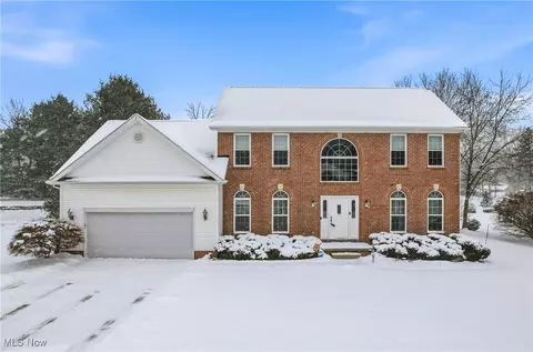 103 Westwind, Warren, OH 44484
