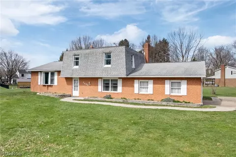 7428 Shadyview Ave NW, Massillon, OH 44646