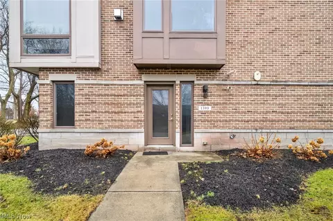 1399 Slate Ct, Cleveland Heights, OH 44118