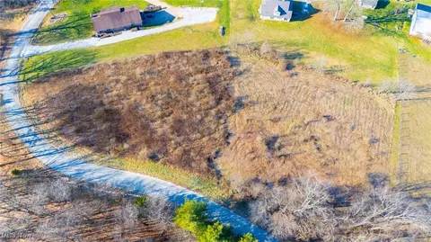 Moriah Drive, Saint Clairsville, OH 43950