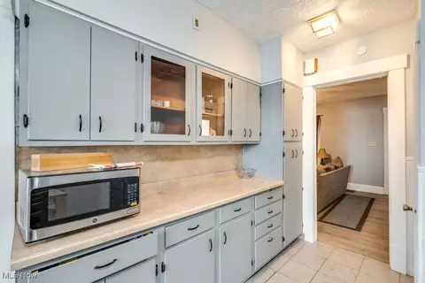 Kitchen - 342 Arlington Ave NW, Canton, OH 44708 photo 1 of 4