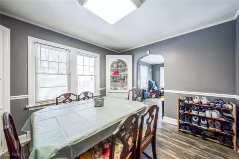 Dining - 3129 Lincoln Dr, Ashtabula, OH 44004 photo 2 of 2
