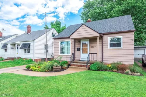 4529 W 150th St, Cleveland, OH 44135