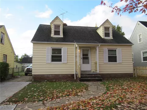 12213 Mortimer Ave, Cleveland, OH 44111