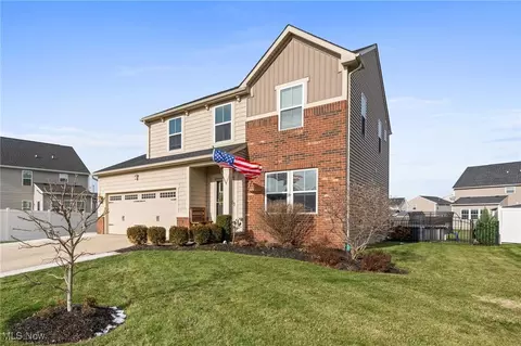 1997 Spruce Ln, Painesville, OH 44077