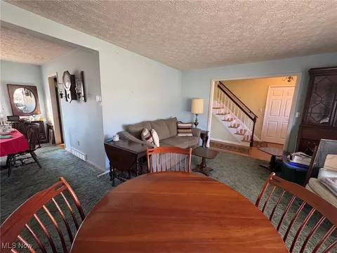 7046 E Jefferson Dr, Mentor, OH 44060 photo 4