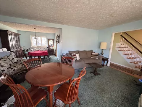 7046 E Jefferson Dr, Mentor, OH 44060 photo 5