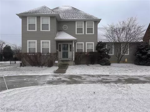 3238 E 140th St, Cleveland, OH 44120
