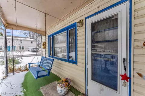 5115 Bond Ave, Lorain, OH 44055 photo 4