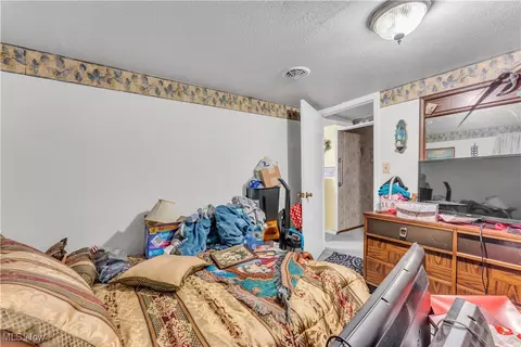 5115 Bond Ave, Lorain, OH 44055 photo 13
